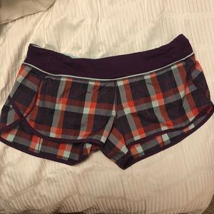 Lululemon size 10 shorts